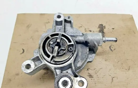Ford Mondeo MK IV Vacuum pump D1651B2706S nr4228
