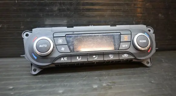 Ford Mondeo MK IV Climate control unit BS7T18C612AC