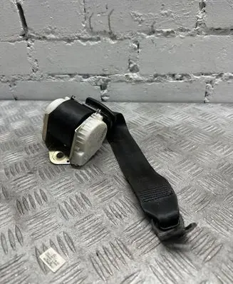 Ford Galaxy Rear seatbelt 34028155