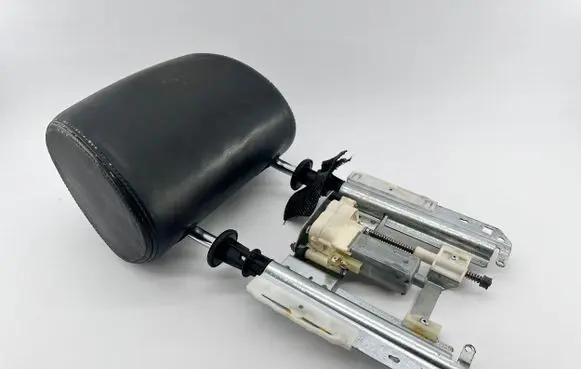 Audi A8 S8 D3 4E Seat adjustment motor 0130002909 BOSCH