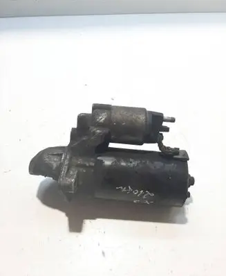 BMW X3 E83 Starter motor 7796892