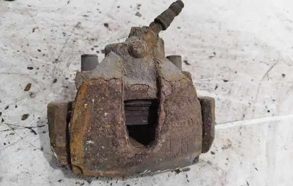 Volvo C30 Front brake caliper