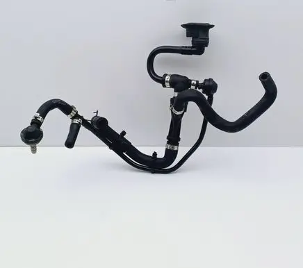 Volkswagen PASSAT B5 Vacuum line/pipe/hose 06B133241 058133753B 06B133783B