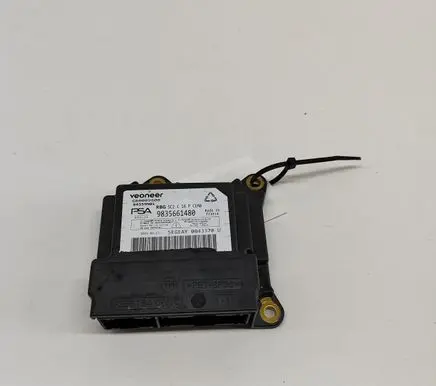 Citroen C4 III e-C4 Airbag control unit/module 9835661480 680009600