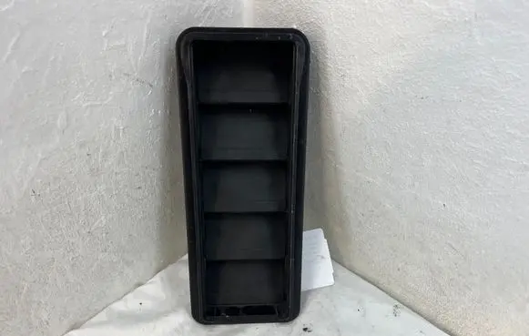 Jaguar XE Fender grill GX63280B62AA