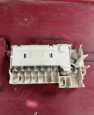 Fuse box set