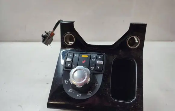 Land Rover Discovery 4 - LR4 Multifunctional control switch/knob AH2214B596AB
