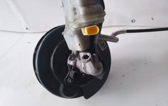 Skoda Superb B8 (3V) Brake booster 3Q2614105D
