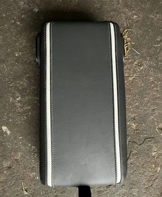 Ford Kuga II Rear seat armrest braknumeruczci