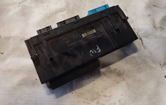 BMW 5 F10 F11 Comfort/convenience module 9228491 1856141548