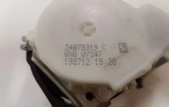 BMW 1 F20 F21 Front seatbelt S2724330802 34078319C