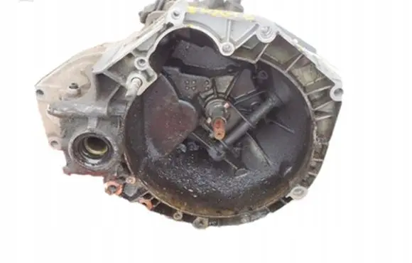 Fiat Punto (176) Manual 5 speed gearbox 7703203