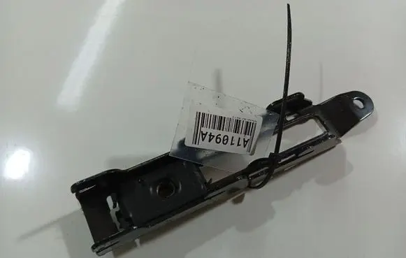 Volkswagen Golf IV Seat belt adjustment rail 1J0857819