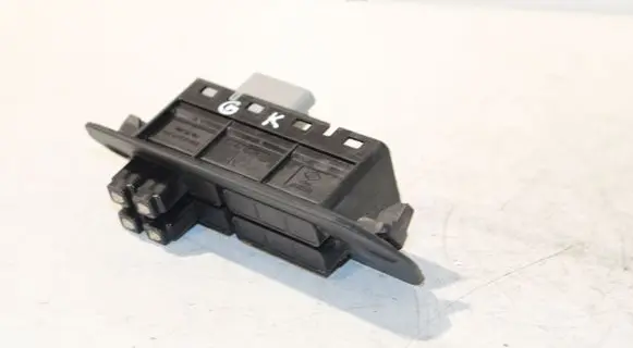 Mercedes-Benz Citan W415 Sliding door contact joint 8200428700