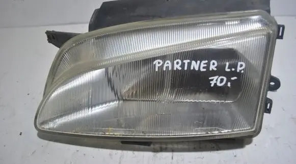 Peugeot Partner Headlight/headlamp