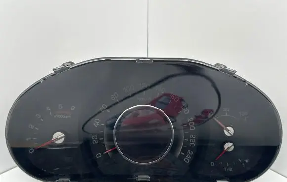 KIA Sportage Speedometer (instrument cluster) G57694013 3057L 20131111432507