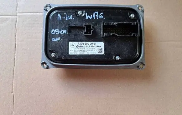 Mercedes-Benz A W176 Headlight ballast module Xenon A1769000901