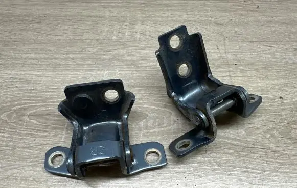 Mazda CX-5 Rear door hinge set 