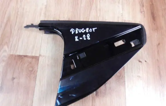 Peugeot 508 Rear arch trim 9822016980
