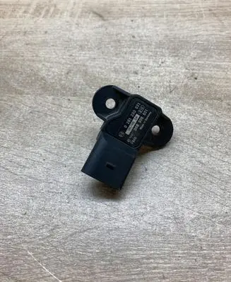 Volkswagen PASSAT B6 Air pressure sensor 06B906051 0261230031