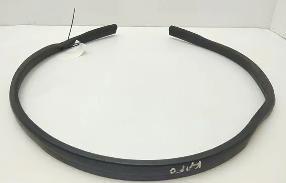 Volvo S60 Engine compartment rubber 