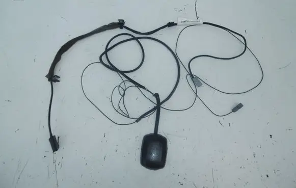 Volvo XC90 Aerial GPS antenna 31300172