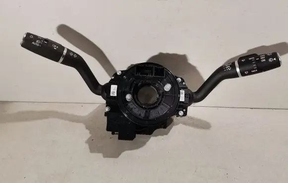 Land Rover Defender Wiper turn signal indicator stalk/switch NK7213N064BA 1AAZW00148D