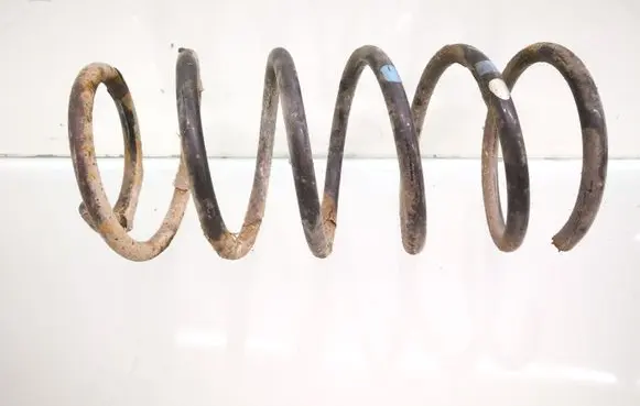 Opel Omega B2 Front coil spring