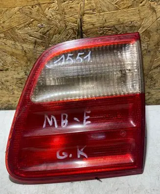 Mercedes-Benz E W210 Tailgate rear/tail lights A2108206064
