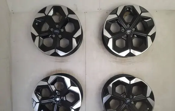 Ford Puma R18 alloy rim R1TC-1007-E1A
