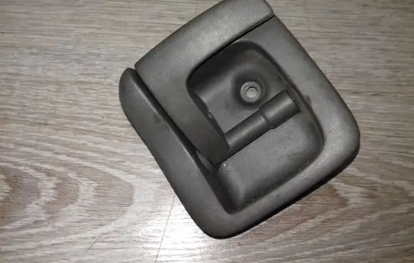 Engine bonnet (hood) release handle