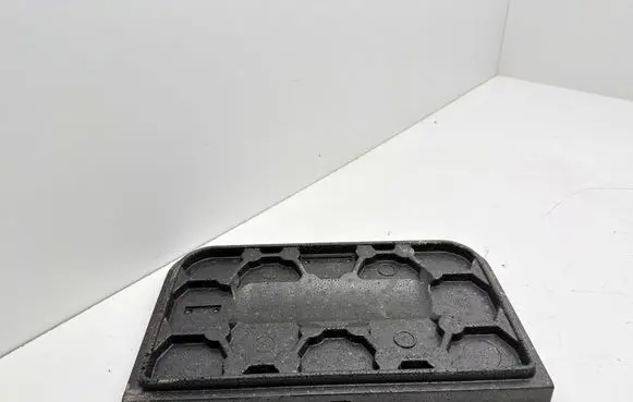 Other trunk/boot trim element