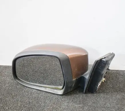 Ford Focus Front door electric wing mirror E9034550 E9024550