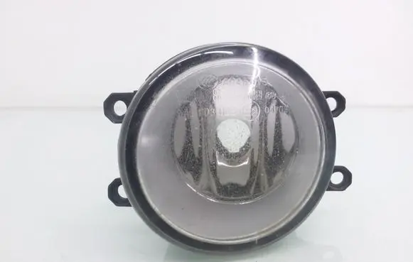 Toyota Corolla E140 E150 Front fog light 305611 A045715