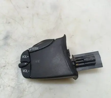 Ford Focus Multifunctional control switch/knob 98AB14K147AC