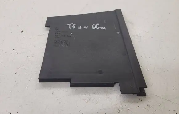 Volkswagen Multivan T5 Battery tray heat shield 7H0915435