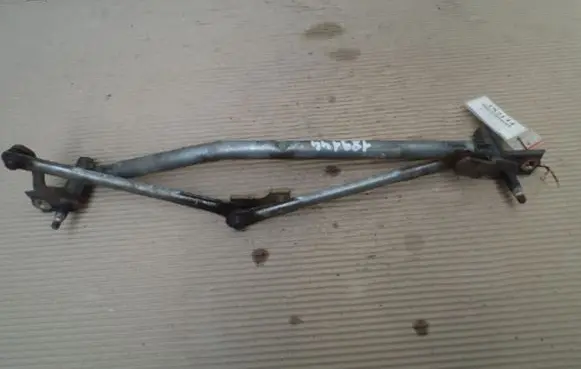 Skoda Fabia Mk1 (6Y) Front wiper linkage and motor