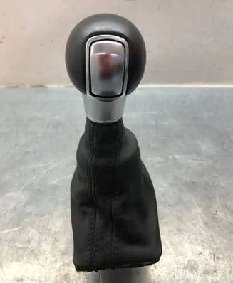 Audi A3 S3 8V Gear shifter/selector 8V2713139G