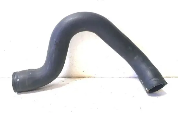 Air intake hose/pipe