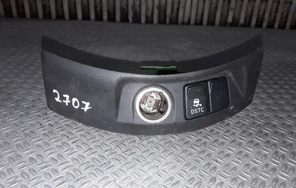 Volvo V50 ESP (stability program) switch 8691530