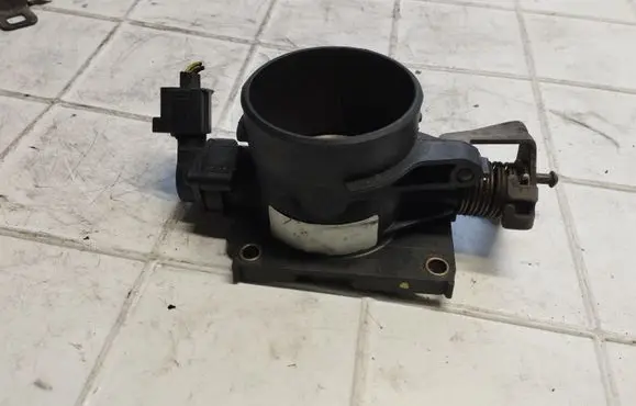 Mazda 6 Throttle valve 1S7U9E927CA