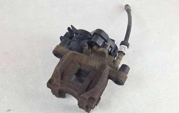 Volvo XC60 Rear brake caliper 31687346
