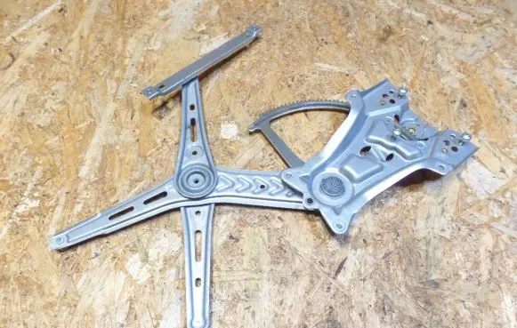 Opel Vectra C Front window lifting mechanism without motor 9178986