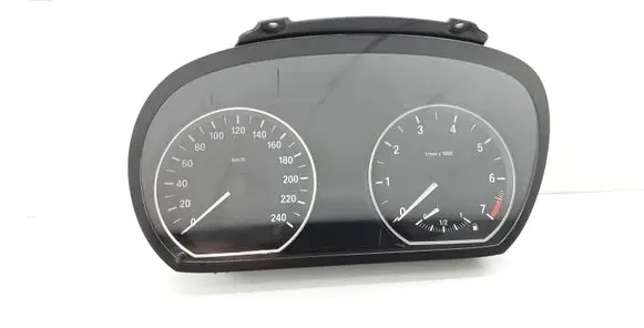 BMW 1 E81 E87 Speedometer (instrument cluster) 9166813 1024932