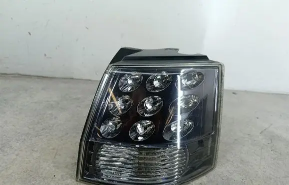 Mitsubishi Outlander Rear/tail lights 22087813