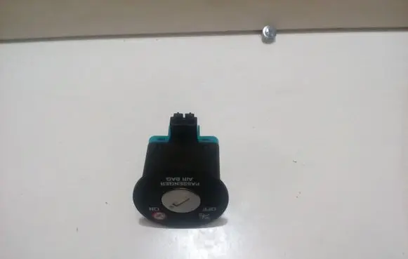 Hyundai Tucson TL Airbag deployment crash/impact sensor