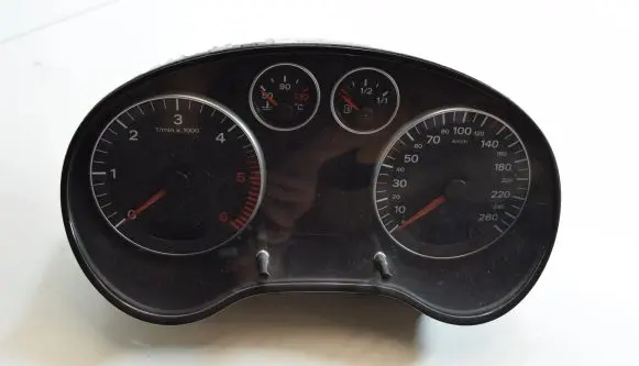 Audi A3 S3 8P Speedometer (instrument cluster) 8P0920900D