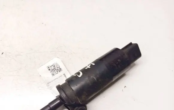 BMW 5 E60 E61 Headlight washer pump 6712697309702