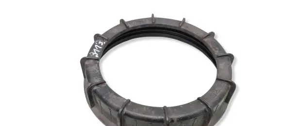 Ford Focus In tank fuel pump screw locking ring/nut 2S619C385AA