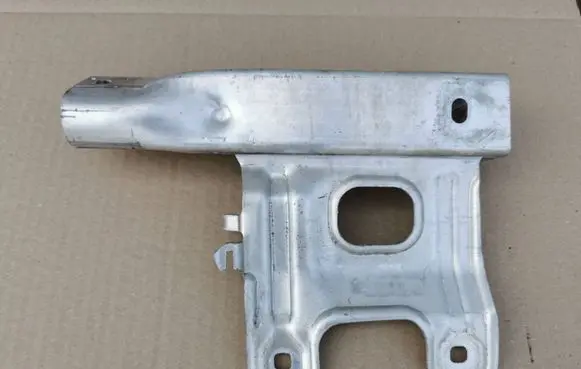 BMW 1 F20 F21 Front bumper shock/impact absorber 7266193